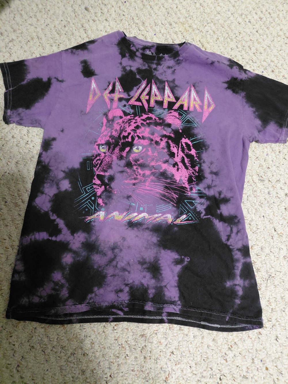 DeF Leppard Tie-Dye Graphic Tee - Purple & Black